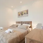 2 Villa *