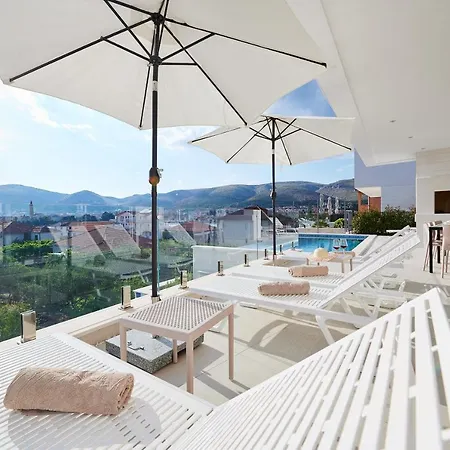 2 Villa Trogir