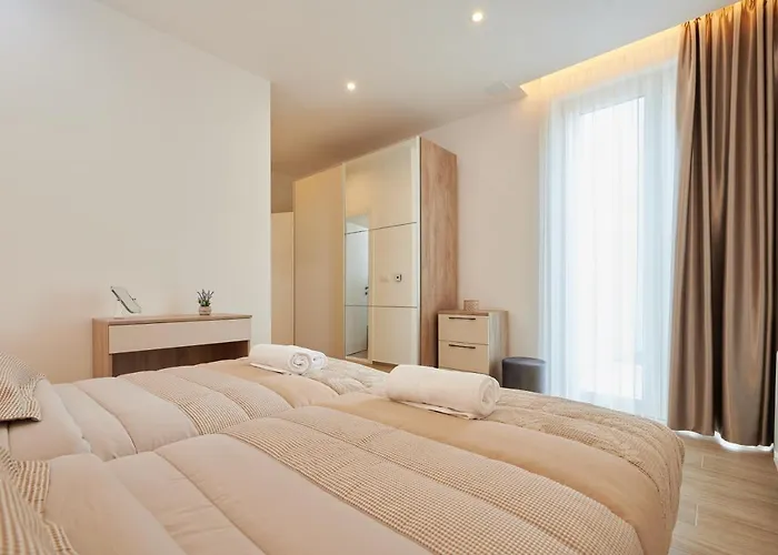 2 Villa *