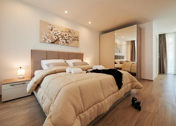 2 Villa