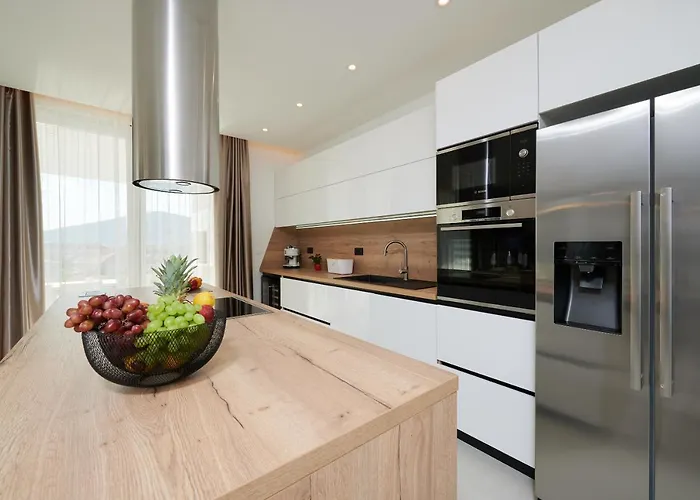 2 Villa Trogir