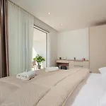 2 Villa