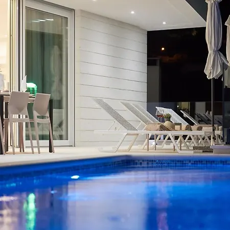 Villa 2